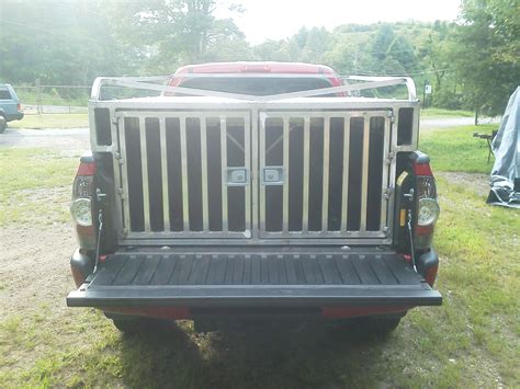 wooden dog boxes for trucks